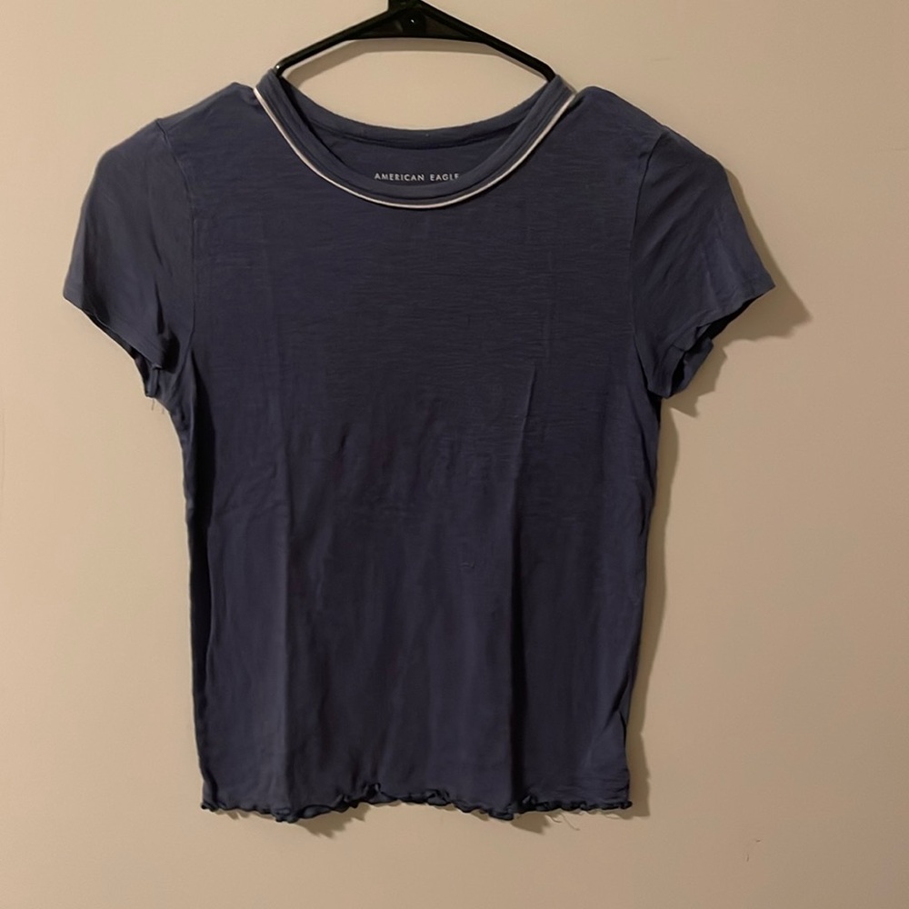 cropped blue short sleeve tee